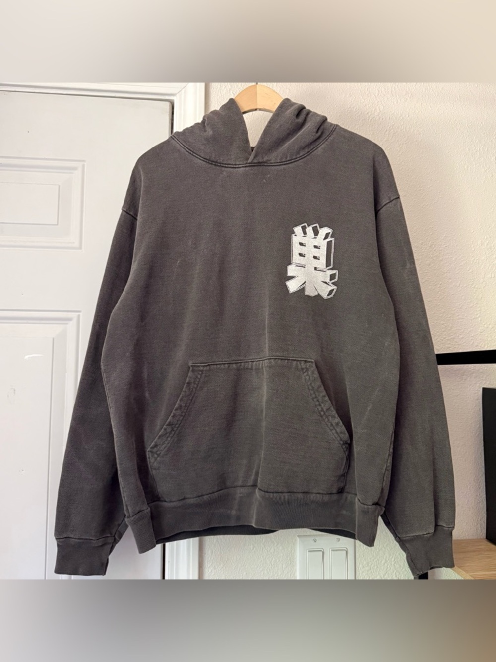 THE NEST Los Angeles grey graphic‎ busters kangaroo pocket pullover hoodie